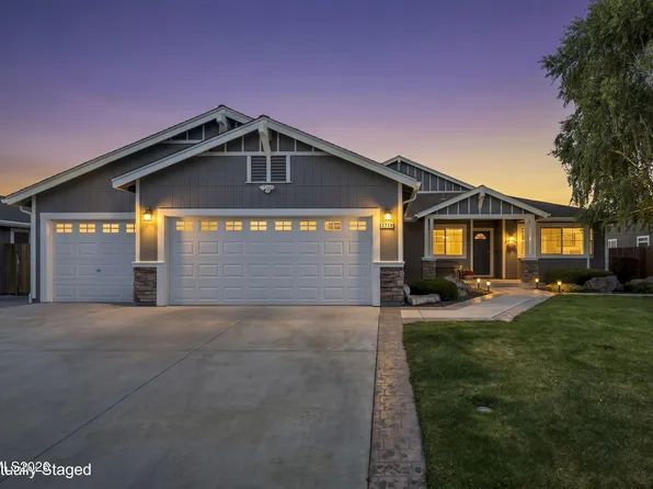 1279 Chara Ln, Sparks, NV 89441