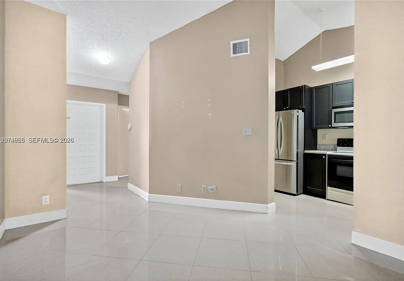 Parc Vista Condo — Photo 4