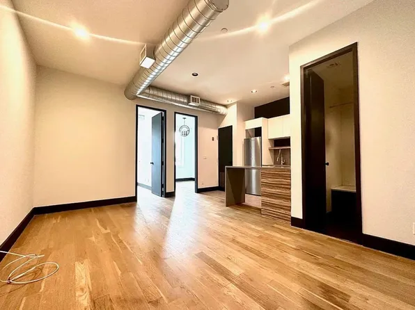 242 Hawthorne Street image 1 of 7