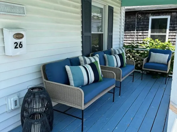 26 Myrtle Ln, South Portland, ME 04106