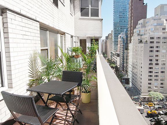 2nd image of 153 E 57th St APT 16G