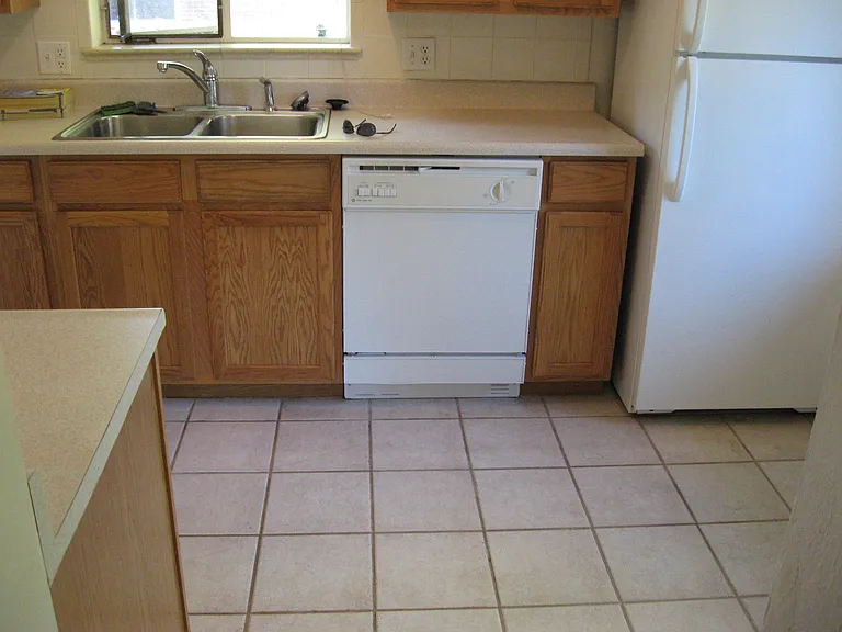 4695 Reed St — Photo 4