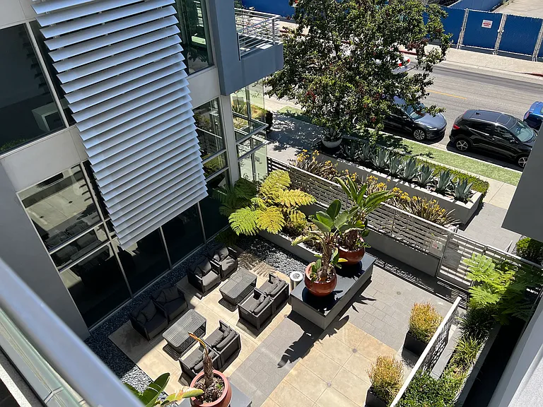 1730 Sawtelle Blvd #306 — Photo 17