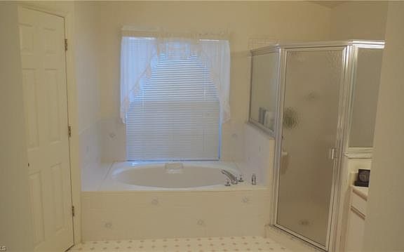 3rd image of 14781 Lake Olive Dr