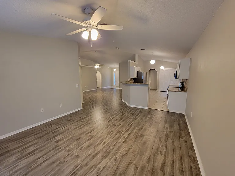 13909 Econ Woods Ln — Photo 4