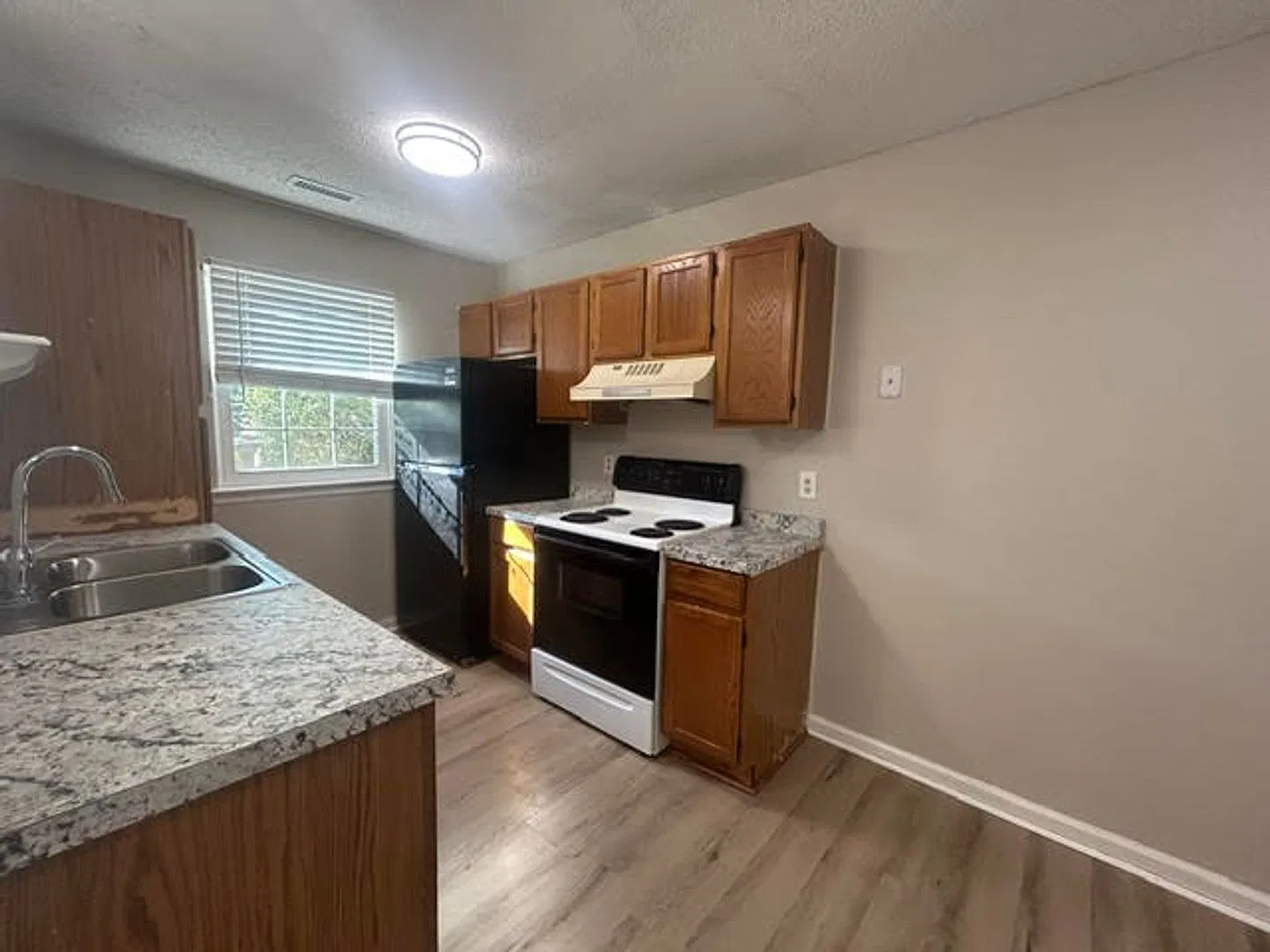Ranch-style 2BD/2BA townhome in quiet neighborhood in Garner! — Photo 4