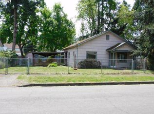 1521 Ash Ave, Cottage Grove, OR 97424