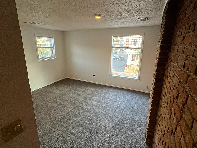 1310 N Corona St #12 — Photo 12