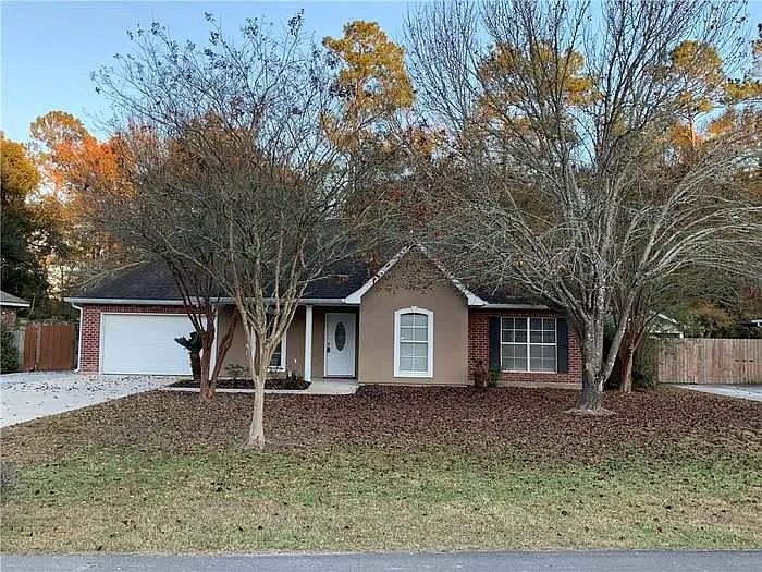 39364 Brookfield Dr — Photo 2