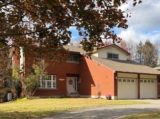 40 Golf Course Rd, Bracebridge, ON P1L 1M7