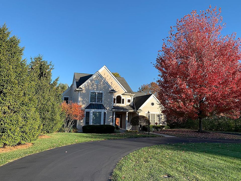 2nd image of 9938 Zig Zag Rd