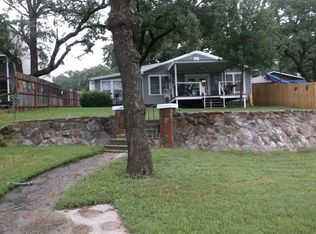 477 Williamson Rd, Bowie, TX 76230