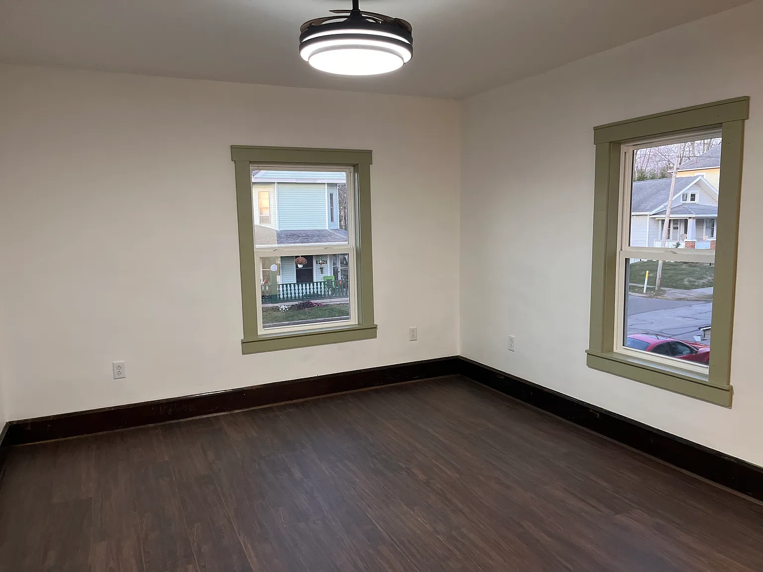 3 bed, 1344 sqft, $1,600 — Photo 3