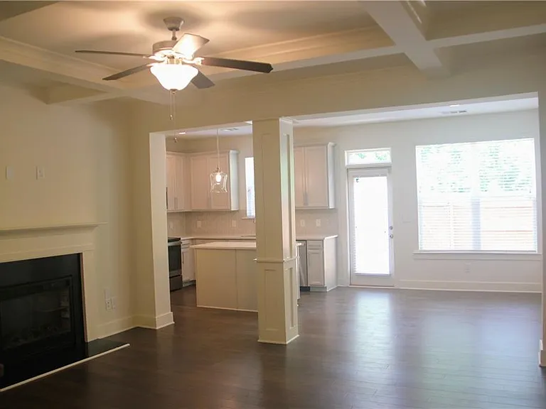 5336 Brooklands Dr — Photo 5