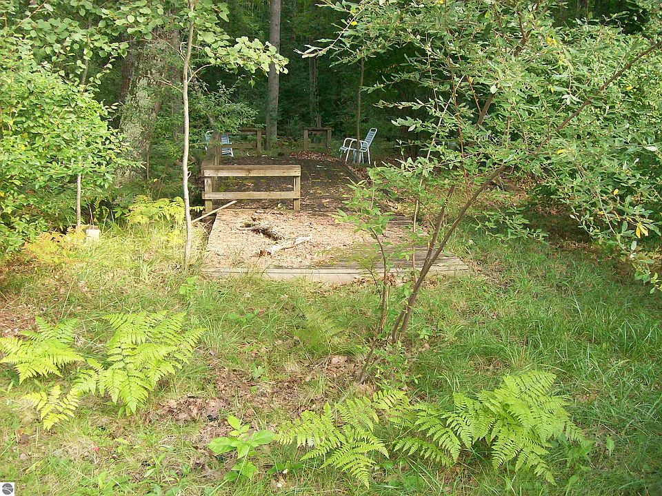 1st image of LOT 481 N Ogemaw Trl