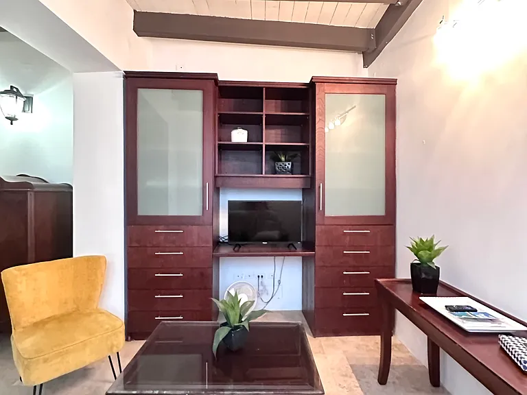 112 San Sebastian #104 — Photo 3