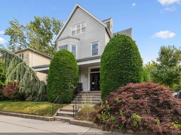 730 Boulevard E, Weehawken, NJ 07086