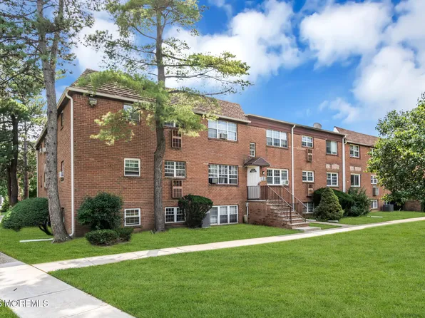 299 College Drive #299, Edison, NJ 08817