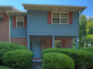 1114 Glenway Ave, Bristol, VA 24201