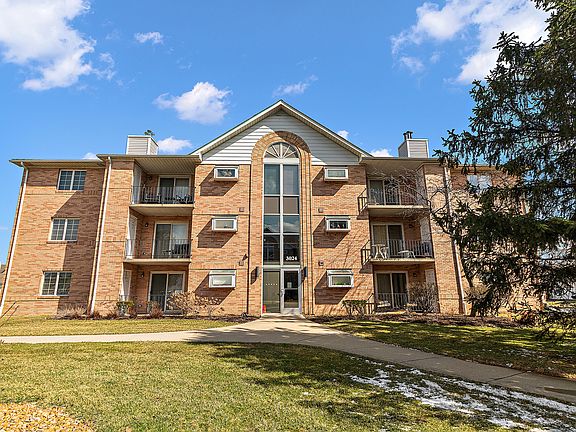 2nd image of 3024 Matthew Ln APT C2