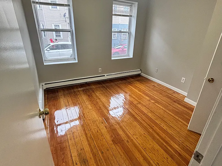 67 Shawmut St #1 — Photo 3