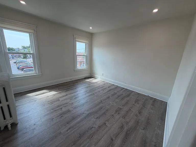 278 Colvin Ave #4 — Photo 16