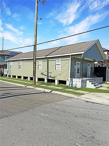 753 S Genois St — Photo 10