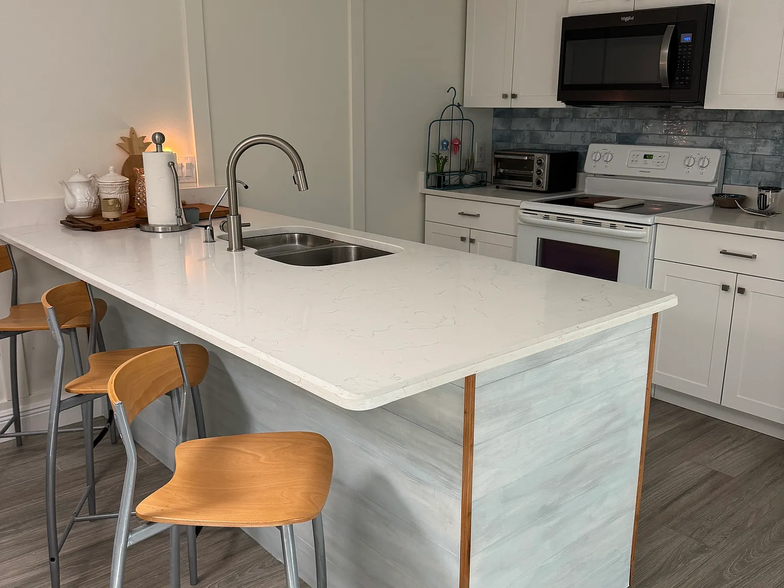 2 bed, 1.5 bath, 1148 sqft, $2,500 — Photo 3