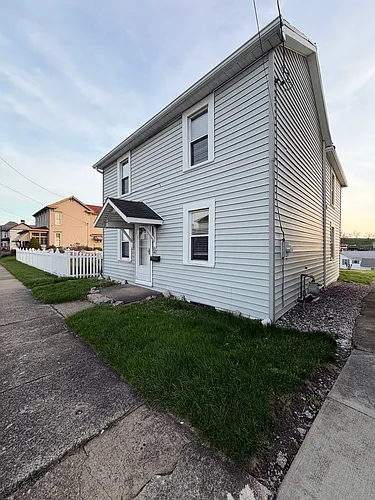 411 Washington St Photo 1