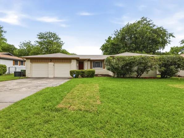 4300 Lynn Ter, North Richland Hills, TX 76180