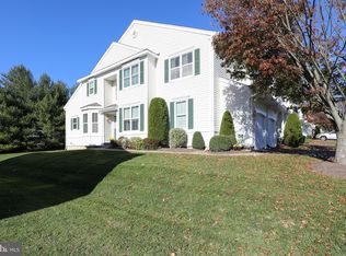 209 W Hamilton St, Chalfont, PA 18914