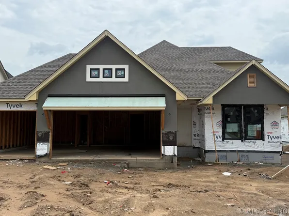 2334 E 134th Cir, Bixby, OK 74008