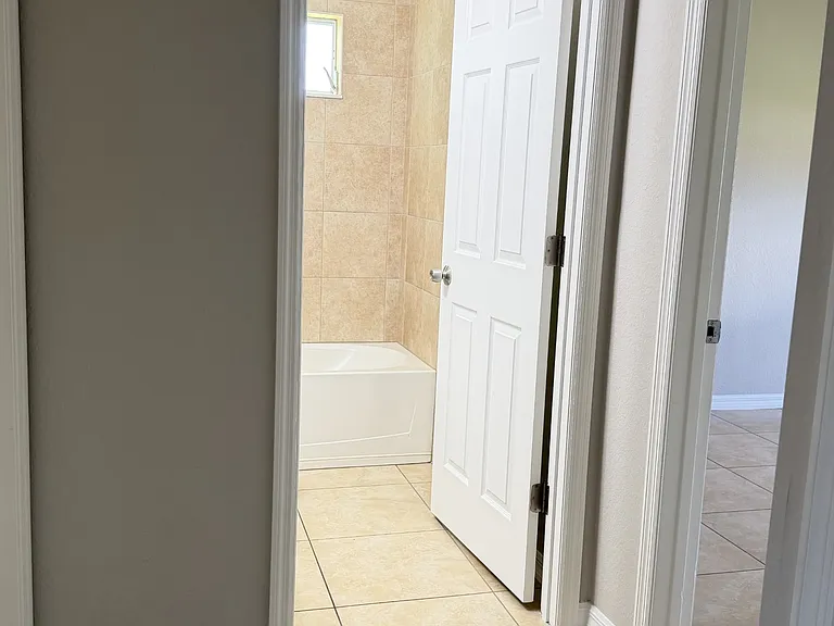 1815 Santa Barbara Blvd — Photo 6