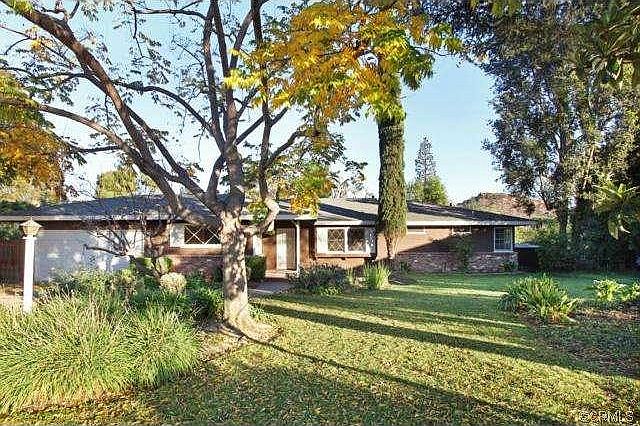1st image of 12332 Country Ln