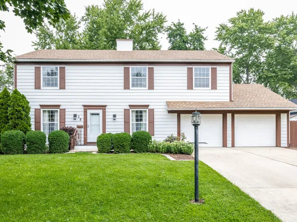 15 Somerset Rd, Montgomery, IL 60538