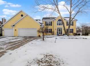453 Deerwood COURT, Grafton, WI 53024