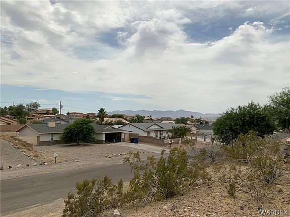 3rd image of 2647 Avenida Colibri