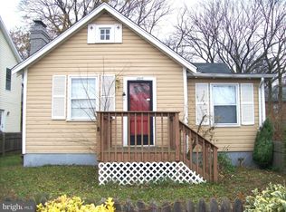 2910 16th St S, Arlington, VA 22204