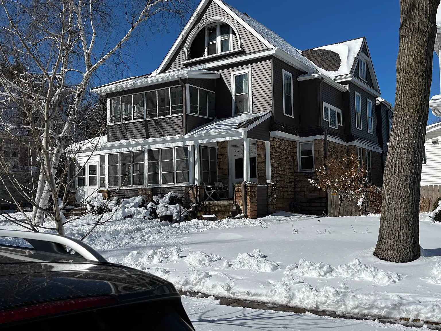 2 bed, 750 sqft, $1,200 — Photo 1