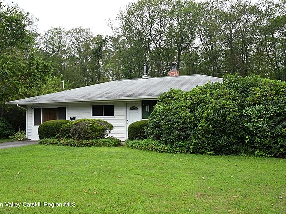 2nd image of 117 Pine Street
