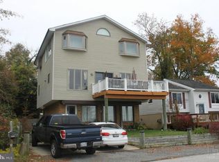 2005 Shore Dr, Edgewater, MD 21037