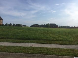 1260 Rippling Waters Cir, Sevierville, TN 37876