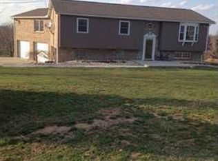 9 Ellen Dr, Wellsburg, WV 26070