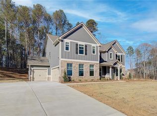 105 Cooper Cv W, Fayetteville, GA 30215