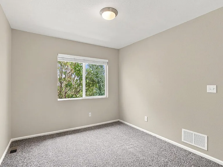 4028 Three Bridges Ct — Photo 26