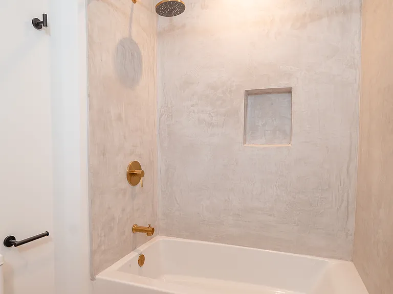 351 S Catalina St #353-1/2 — Photo 11