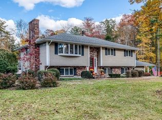 5 Dean St, Rehoboth, MA 02769