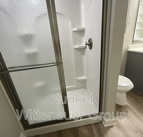 2621 Greystone Estates Pkwy — Photo 39