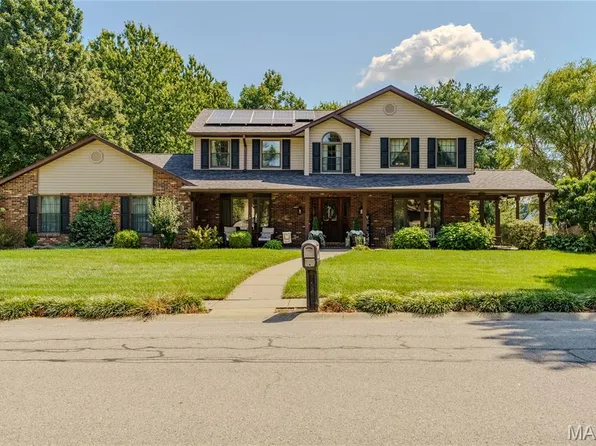 1026 Shadow Ridge Xing, O Fallon, IL 62269