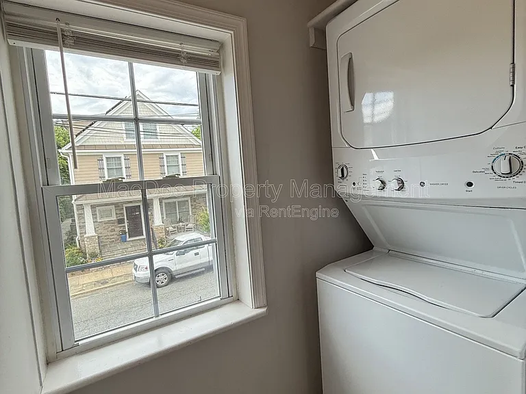 1115 Winchester St #A-K5 — Photo 13
